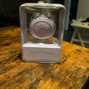 FOREO BEAR Mini microcurrent toning device